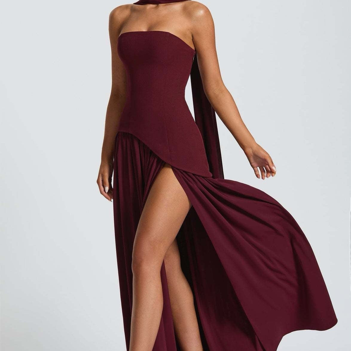 Beatriz - Vestido Longo Sofisticado